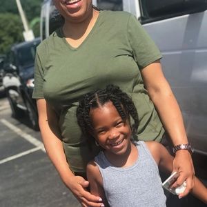 Meet your Posher, Latoria